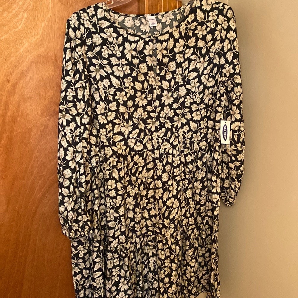 Old Navy Long-Sleeve Dress, Women’s Medium, Dark Green with Floral Print